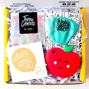 New baby gift box_Welcome Little One Card_Apple teether